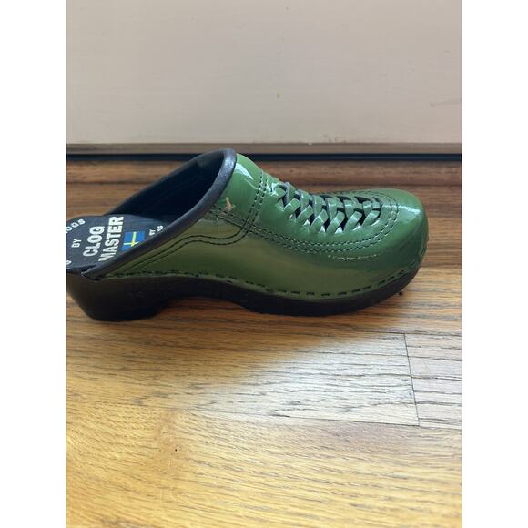SVEN Clogs Clogmaster Vintage Wooden clogs size 35 womens 5 Green Patent Leather - Picture 5 of 9